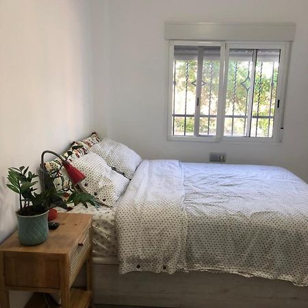 Villa Remedios -Rooms In Private House- Пикасент Екстериор снимка